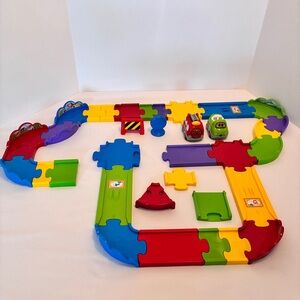 VTech Go! Go! Smart Wheels Deluxe Track Set With Fire Truck & Convertible Car